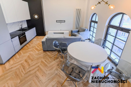 Mieszkanie w lofcie z miejscem postojowym